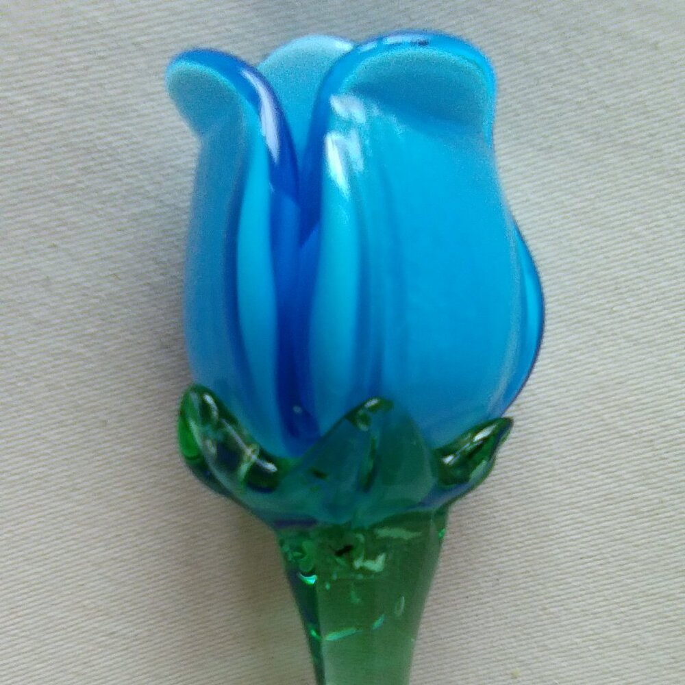 Hand Blown Long-Stemmed Art Glass Rose